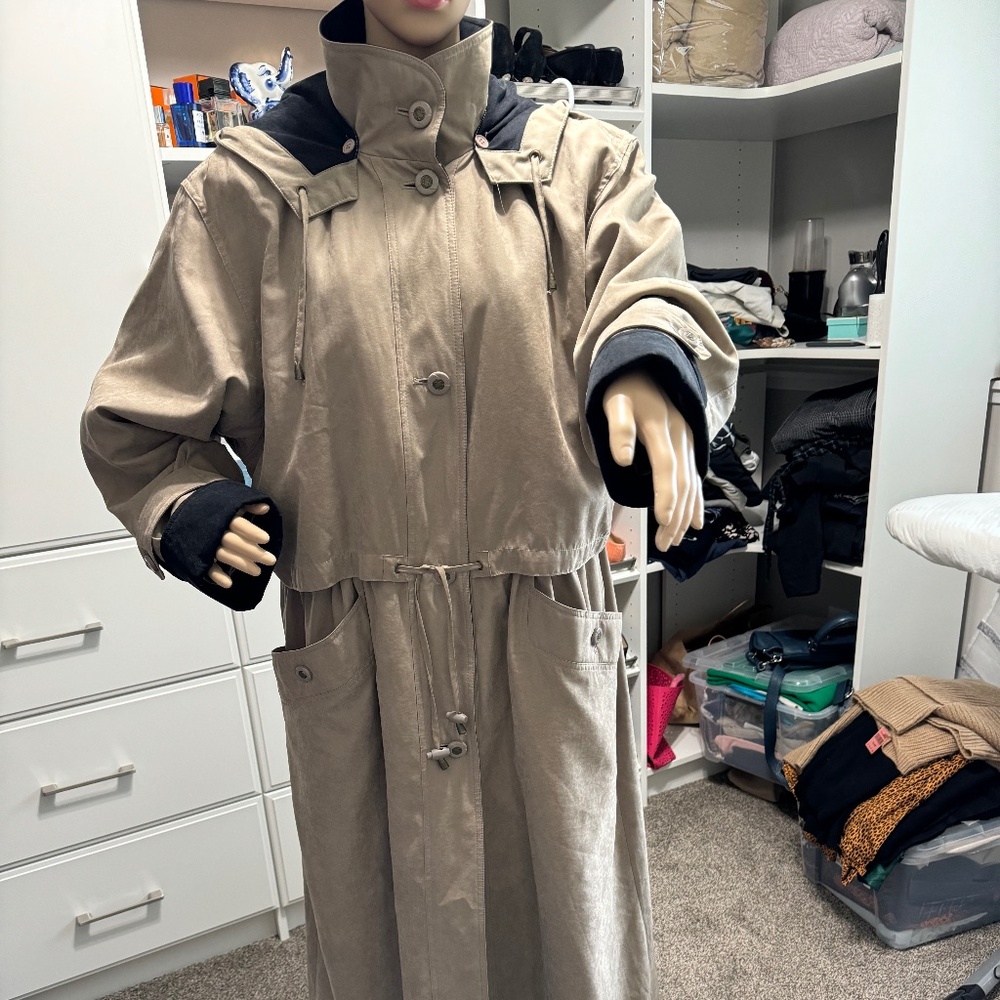 Utex design, Size 16, lined coat